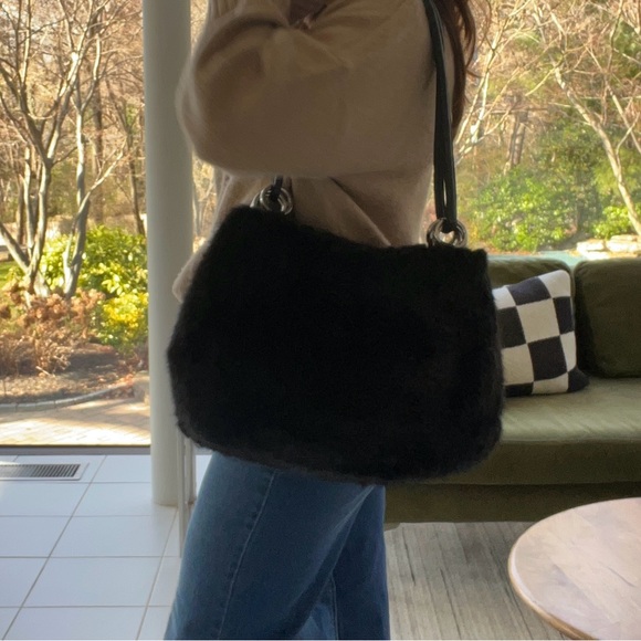 GORGEOUS RABBIT FUR ADRIANNA LANDAU SHOULDER BAG - Picture 4 of 7